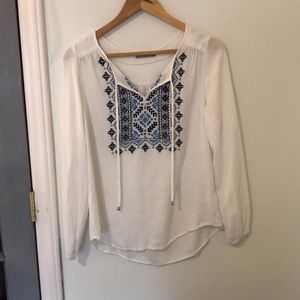 Blouse with embroidery